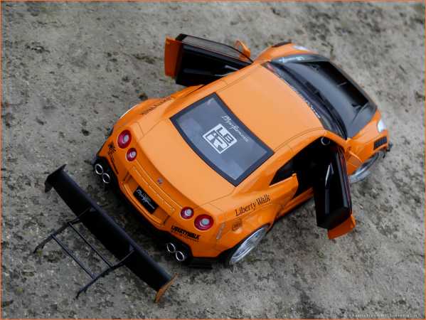 1:18 Nissan GTR35 2.0 LB Work - Orange - Echtalu-PVC-Felgen in OVP